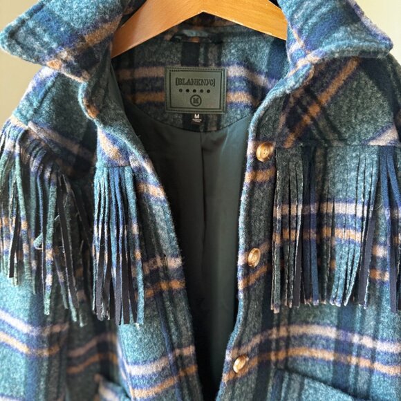 Green BLANKNYC Fringe Plaid Shacket • Medium Loose Fit • Fall Winter must have - Picture 4 of 16